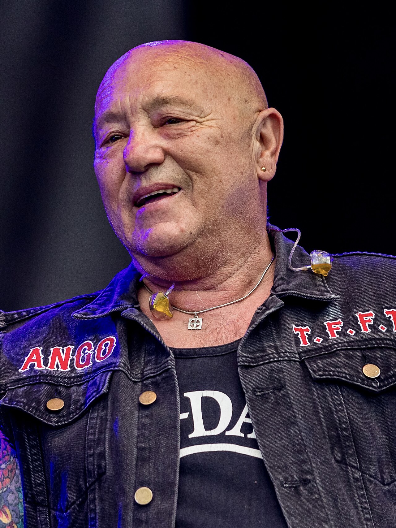 Angry Anderson mit Rose Tattoo beim Wacken Open Air 2022