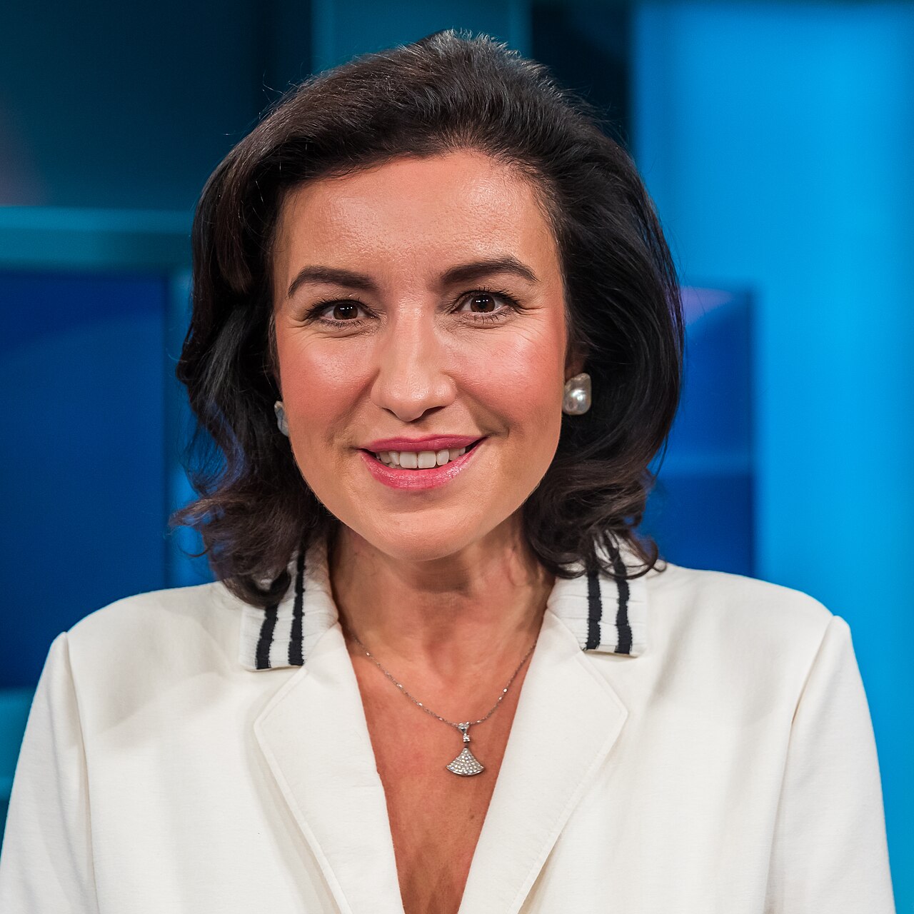 Dorothee Bär (CSU) bei einer Aufnahme im WDR-Studio nach der Sendung Hart aber fair im Dezember 2024