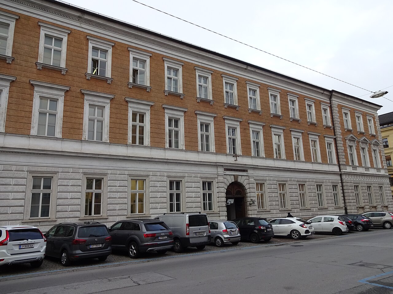Landesgericht und Oberlandesgericht Innsbruck, Altbau an der Fallmerayerstraße