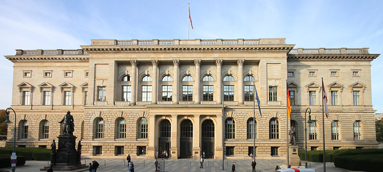 Das Abgeordnetenhaus von Berlin an der Niederkirchnerstraße, Sitz des Landesparlaments