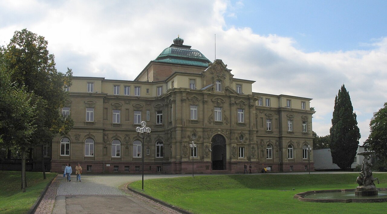 Erbgroßherzogliches Palais Karlsruhe, Sitz des Bundesgerichtshofs