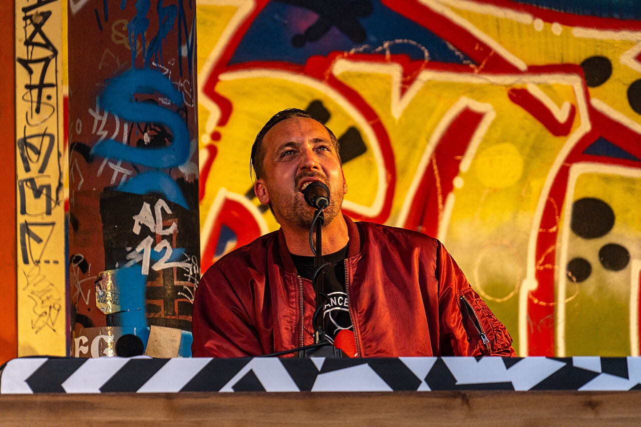 Danger Dan bei einem Konzert in der Roten Flora Hamburg im Jahr 2023