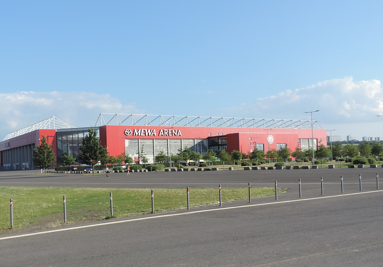 Mewa Arena in Mainz, Spielstätte des DFB-Tests gegen Finnland