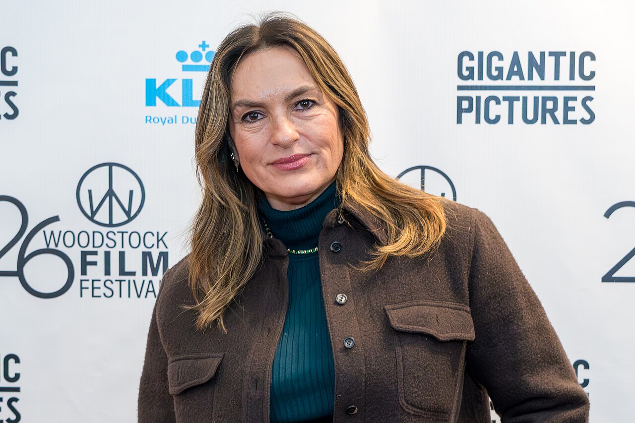 Mariska Hargitay, Moderatorin der 78. Primetime Emmy Awards