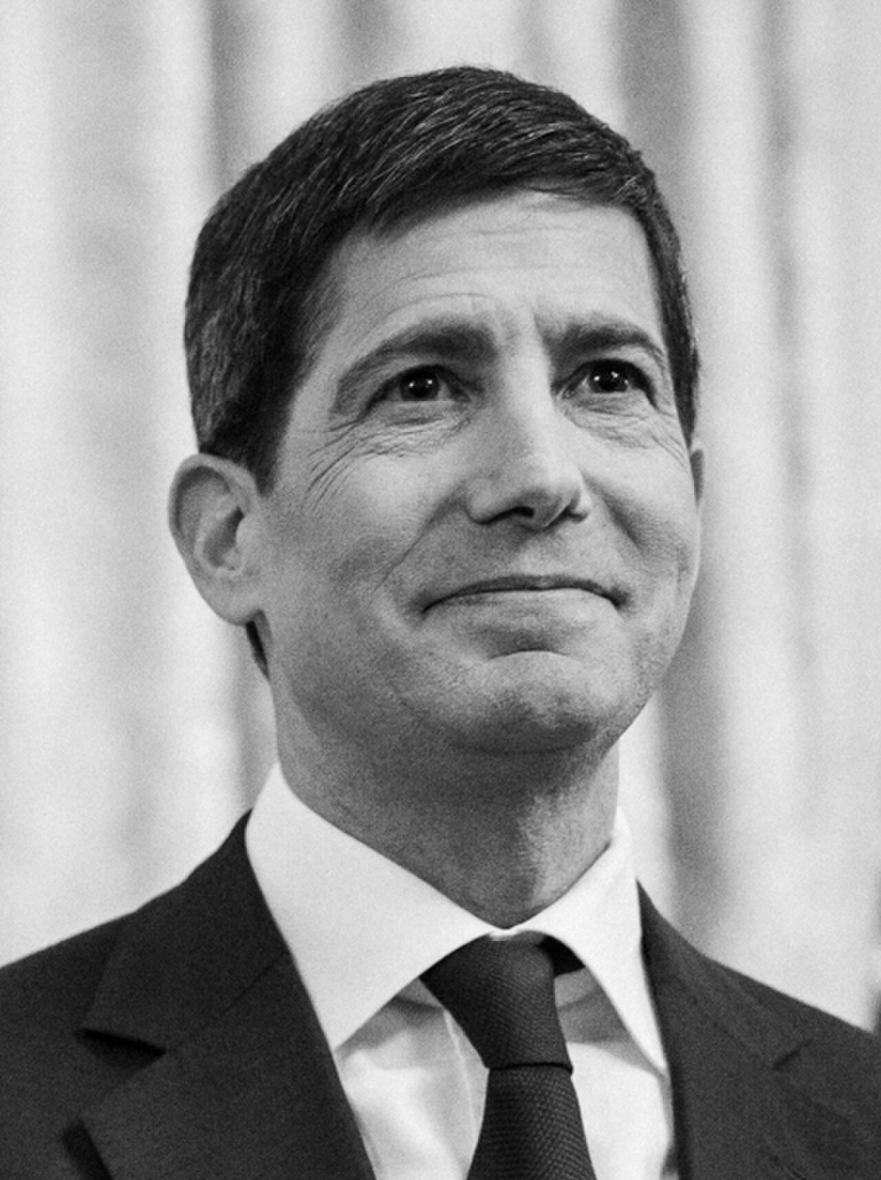Kevin Warsh hält nach seiner Vereidigung als Fed-Chef eine Rede im East Room des Weißen Hauses, 22. Mai 2026