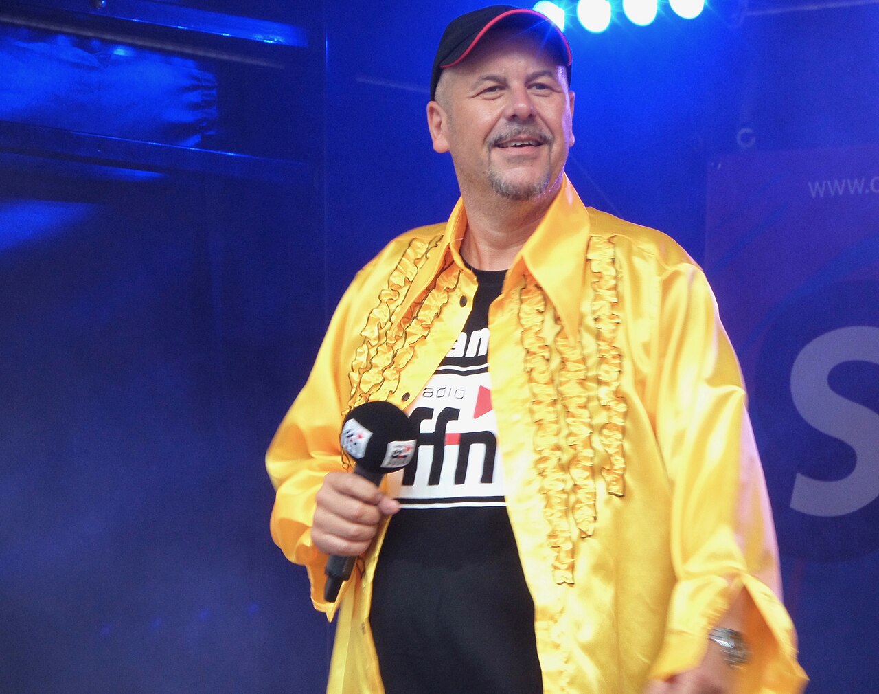 Frank Schambor als ffn-Morgenmän Franky bei der Summer-of-Love-Party in Oldenburg, 2017.