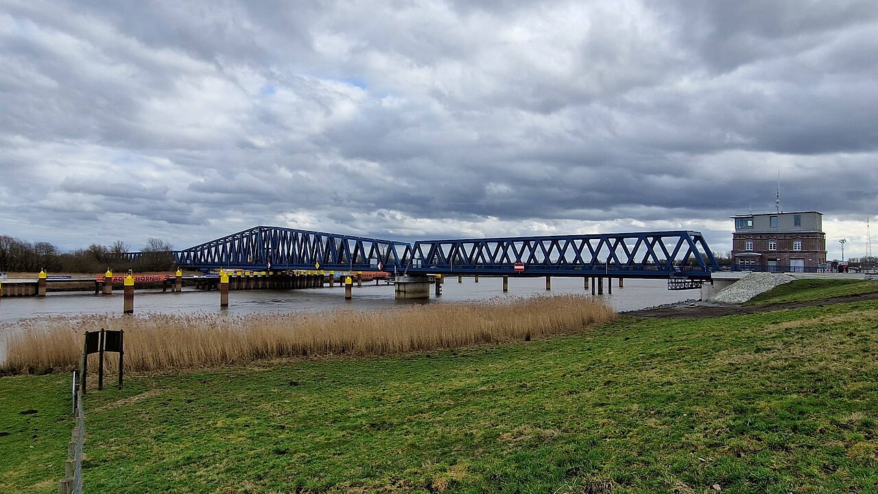Neue Friesenbrücke über die Ems bei Weener, Februar 2026