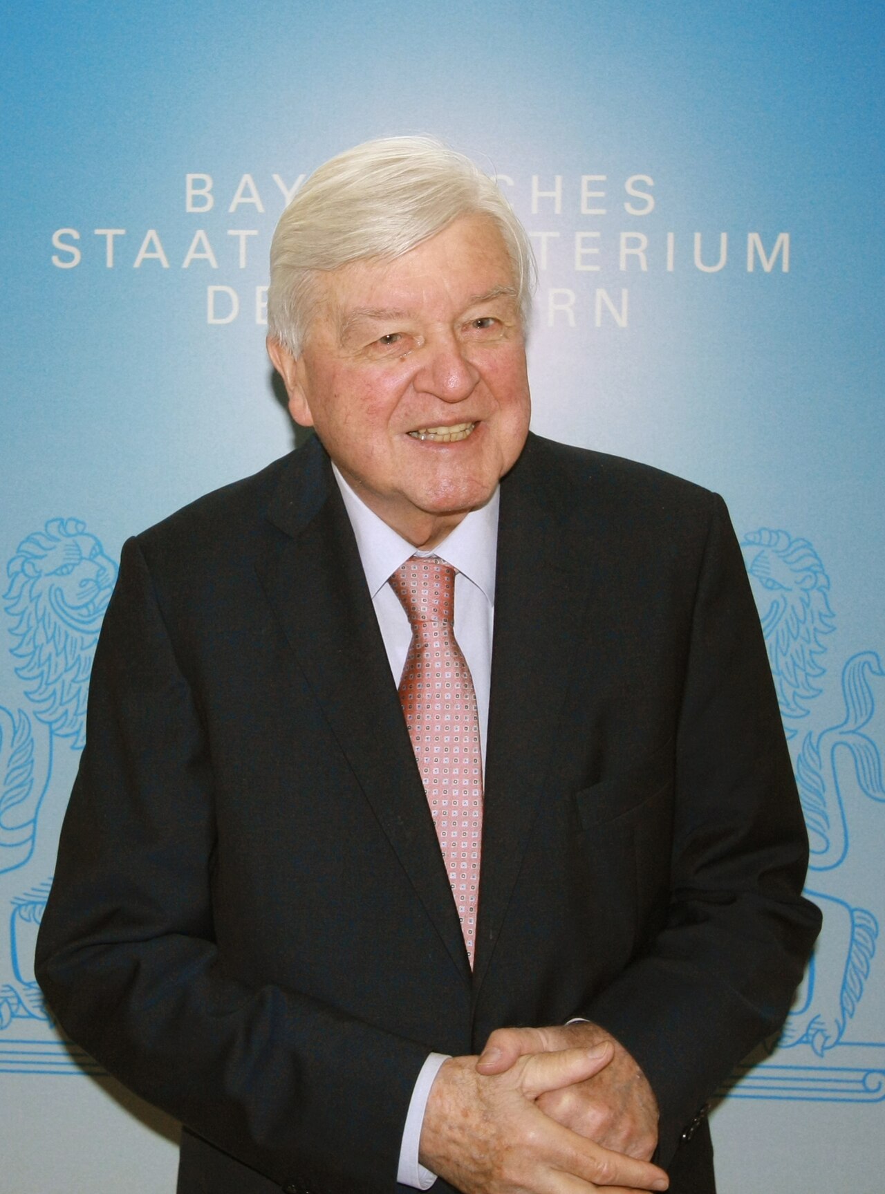 Hans Maier am 17. April 2012 im Bayerischen Innenministerium in München.
