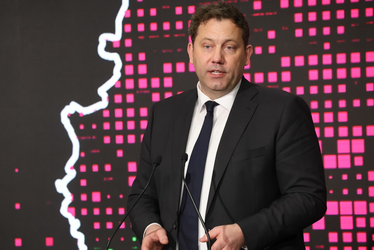 Bundesfinanzminister Lars Klingbeil (SPD) im Februar 2026 bei einer Veranstaltung in München.
