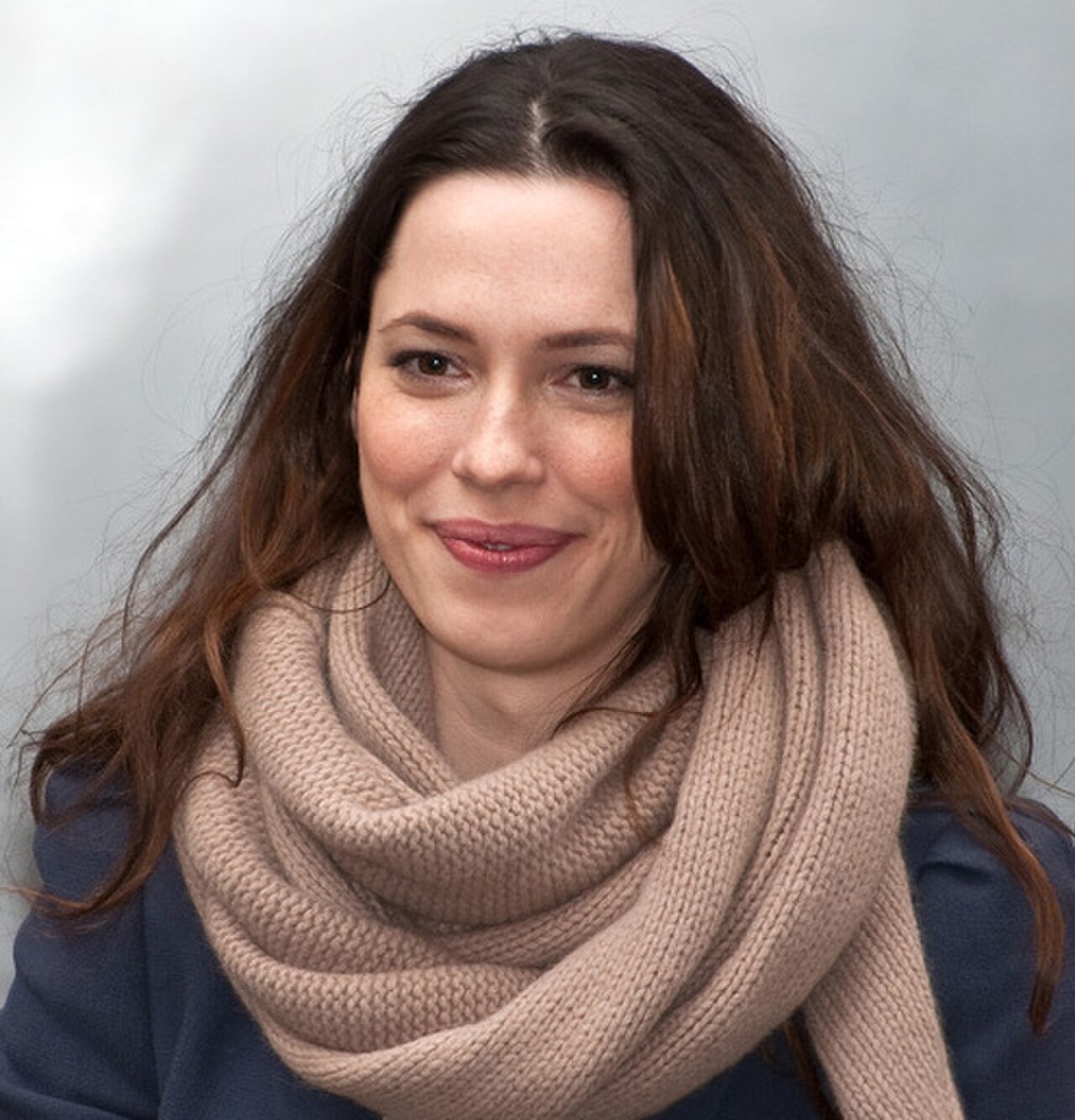 Rebecca Hall auf der Berlinale 2010. Die britische Schauspielerin spielte in beiden Godzilla-vs.-Kong-Filmen Jias Adoptivmutter Ilene Andrews.