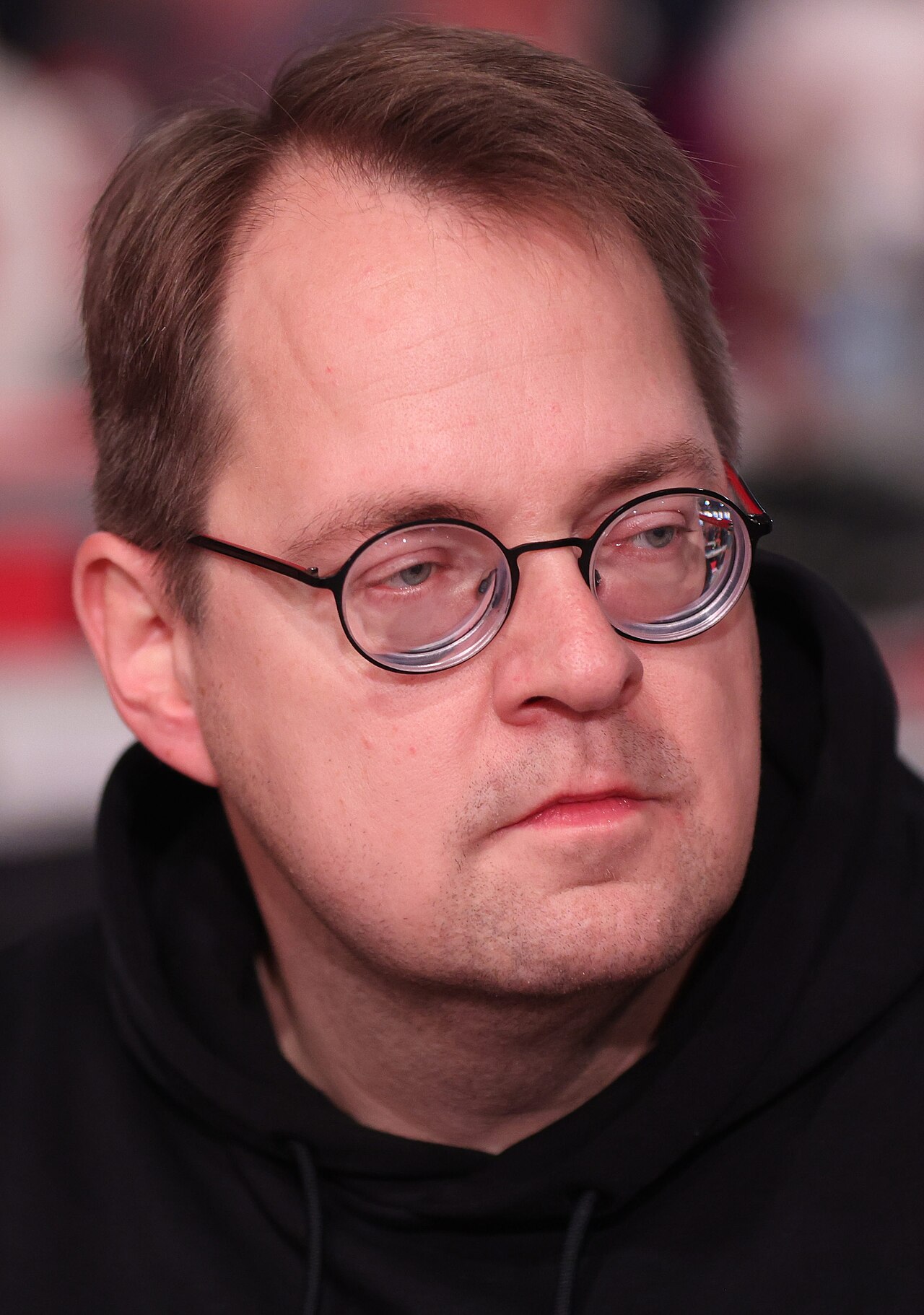Sören Pellmann, Co-Vorsitzender der Linken-Bundestagsfraktion, auf dem außerordentlichen Bundesparteitag der Linken am 18. Januar 2025 in Berlin.
