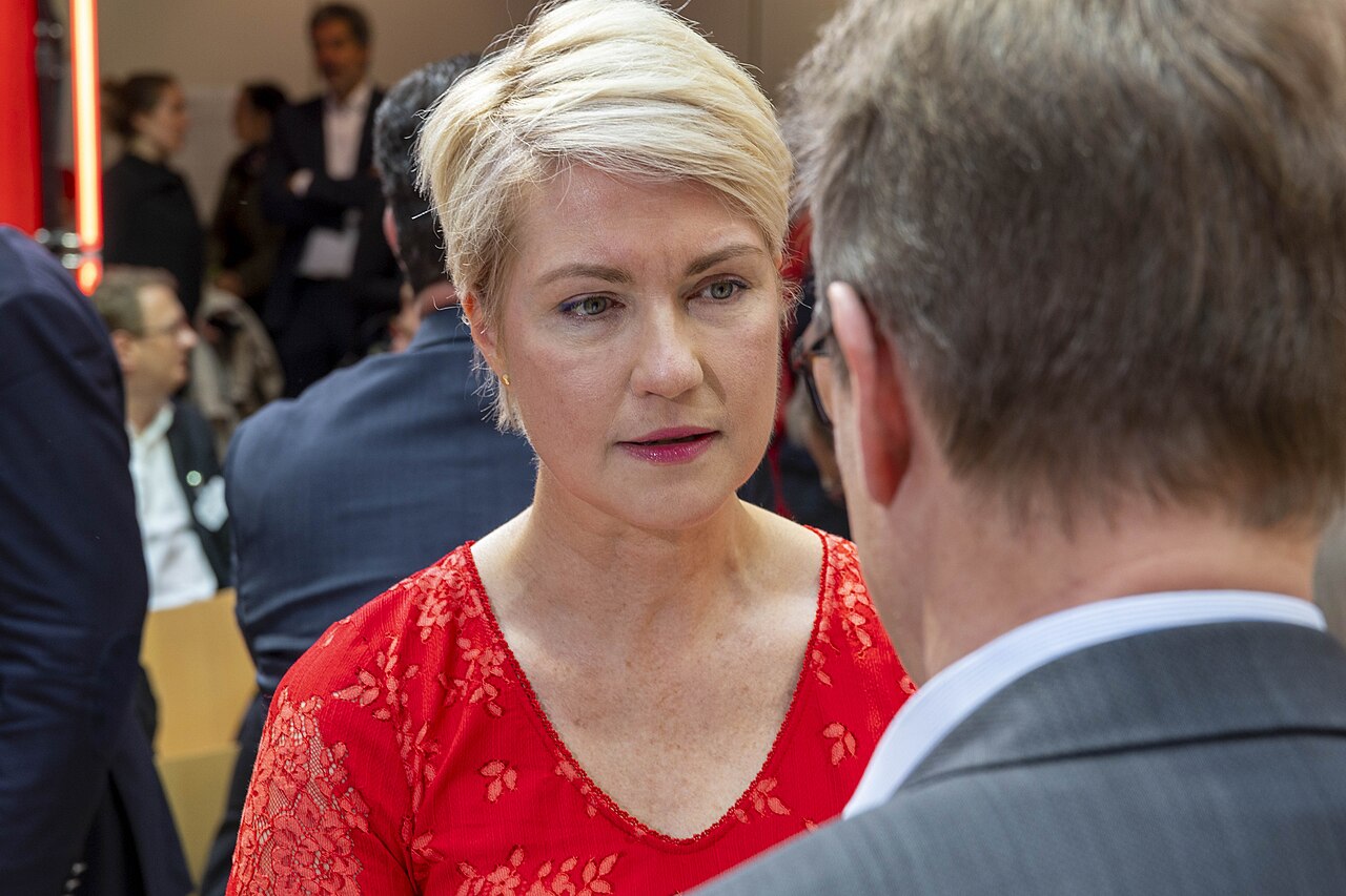 Manuela Schwesig, SPD-Ministerpräsidentin von Mecklenburg-Vorpommern, Porträtaufnahme aus dem Jahr 2023.