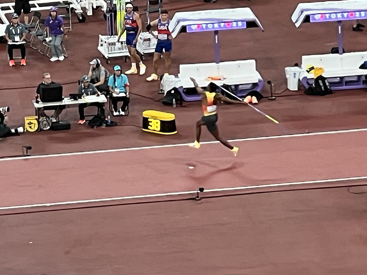 Leo Neugebauer beim Speerwurf im Zehnkampf bei den Leichtathletik-Weltmeisterschaften 2025.