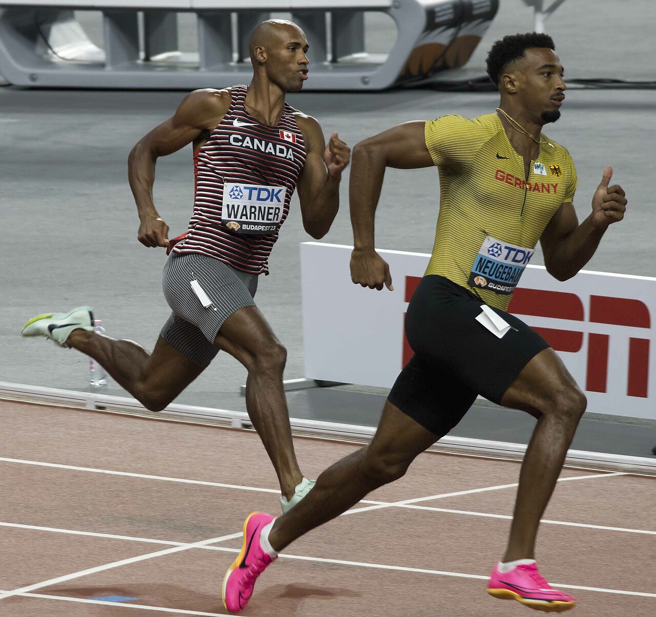 Leo Neugebauer beim 400-Meter-Lauf im Zehnkampf.