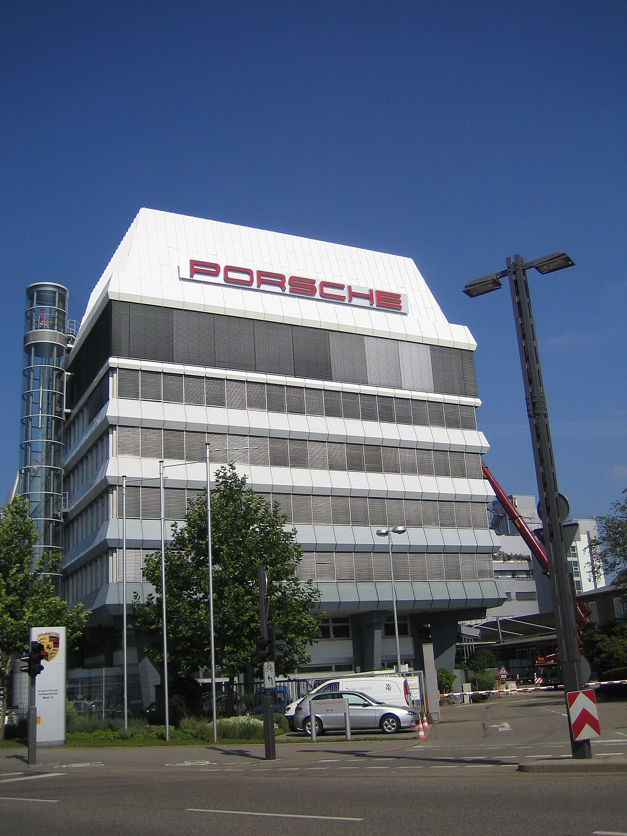 Konzernzentrale der Porsche SE in Stuttgart-Zuffenhausen.