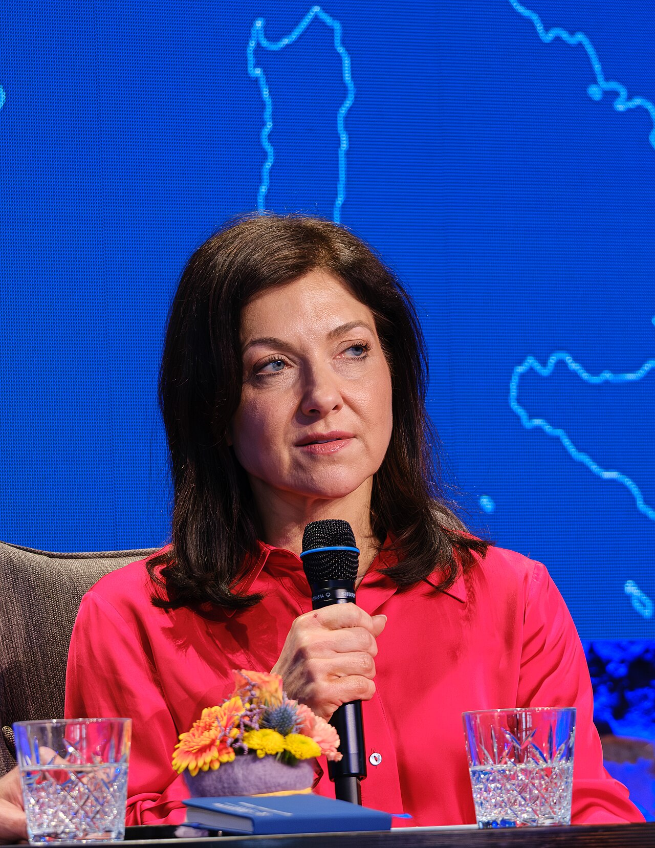 Katherina Reiche während des Karlspreis-Europa-Forums 2026 in Aachen