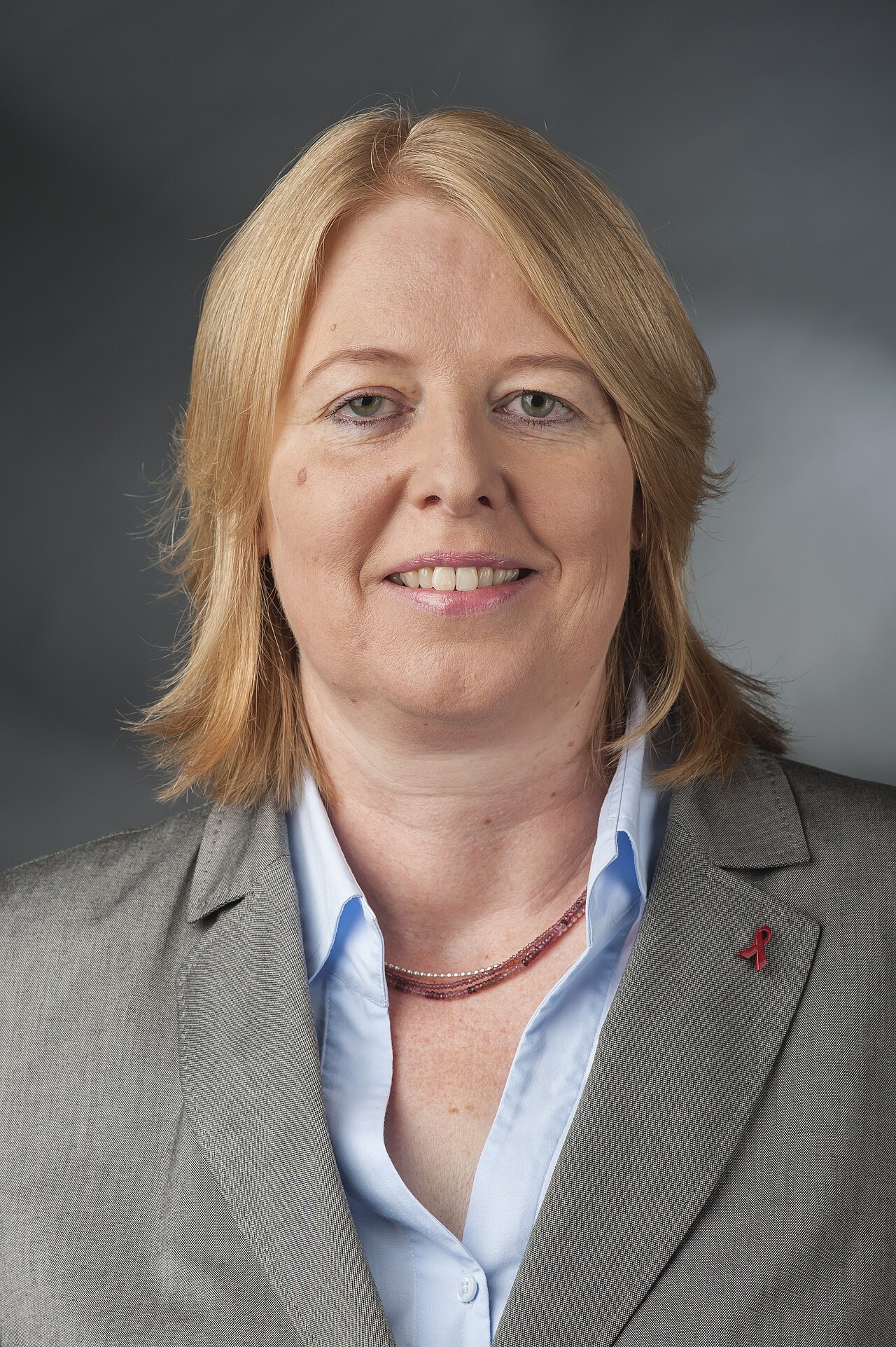 Bundesarbeitsministerin Bärbel Bas (SPD), Porträt.