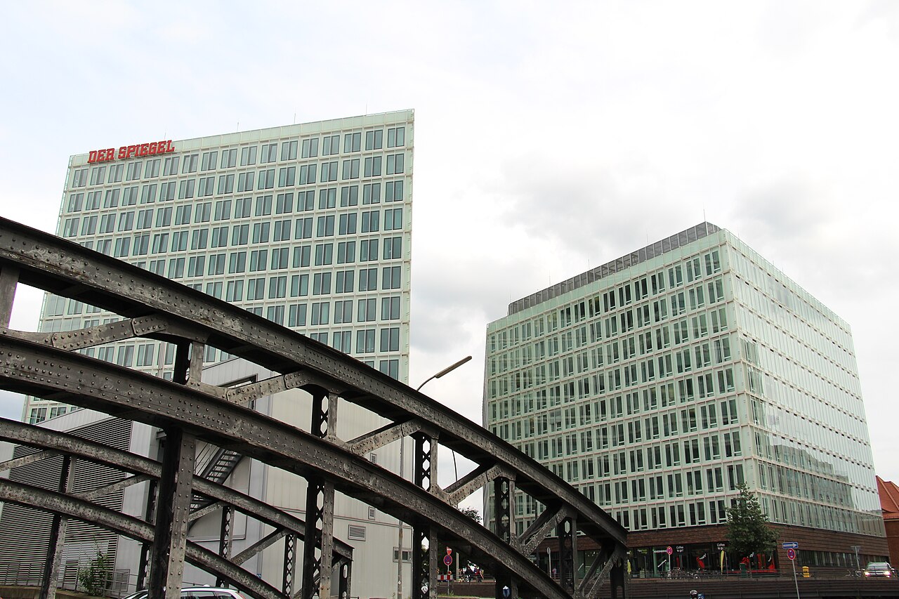 Das Spiegel-Verlagsgebäude an der Ericusspitze in der Hamburger HafenCity, Sitz der Redaktion des Nachrichtenmagazins.
