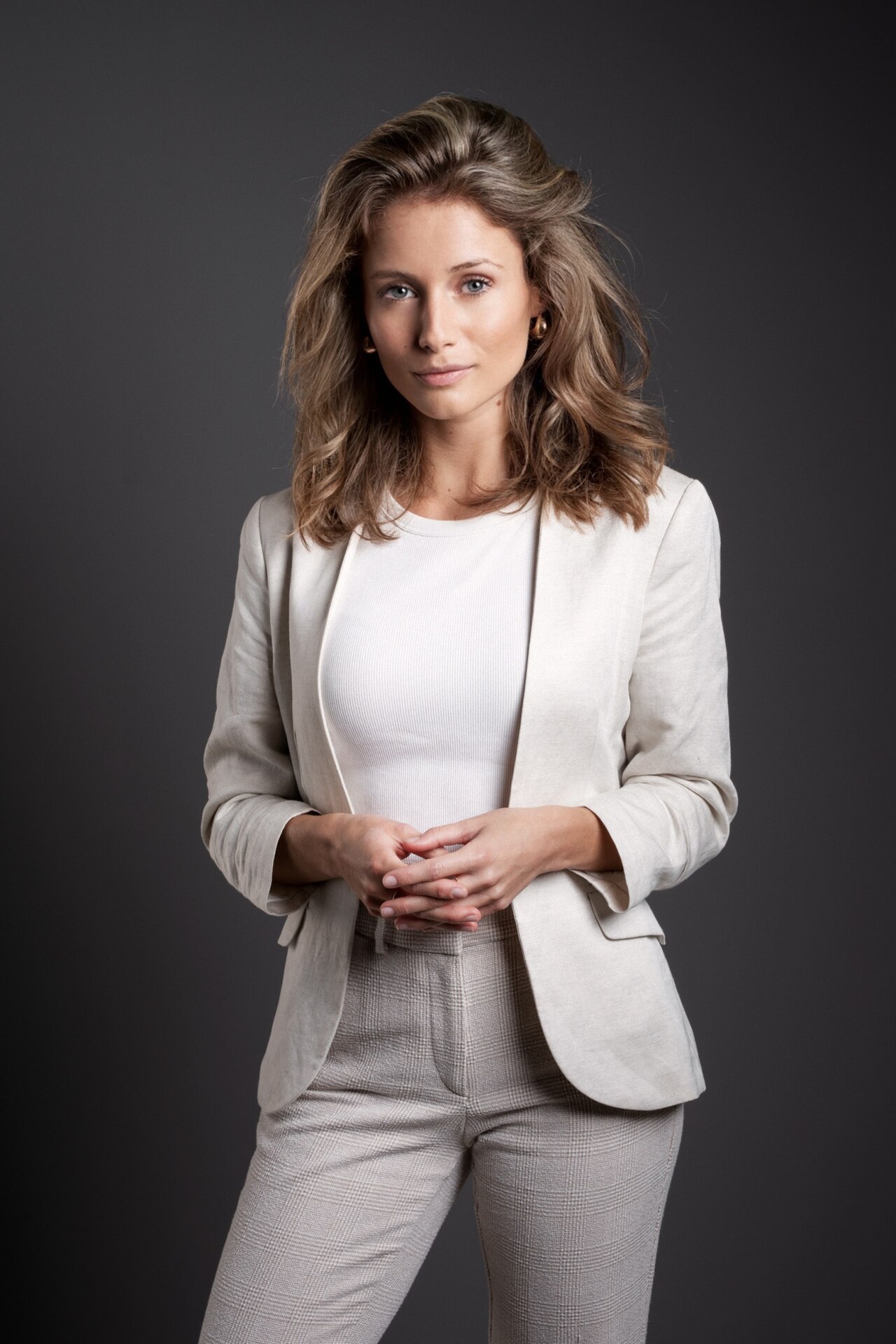 Portraitaufnahme der Journalistin Amelie Marie Weber