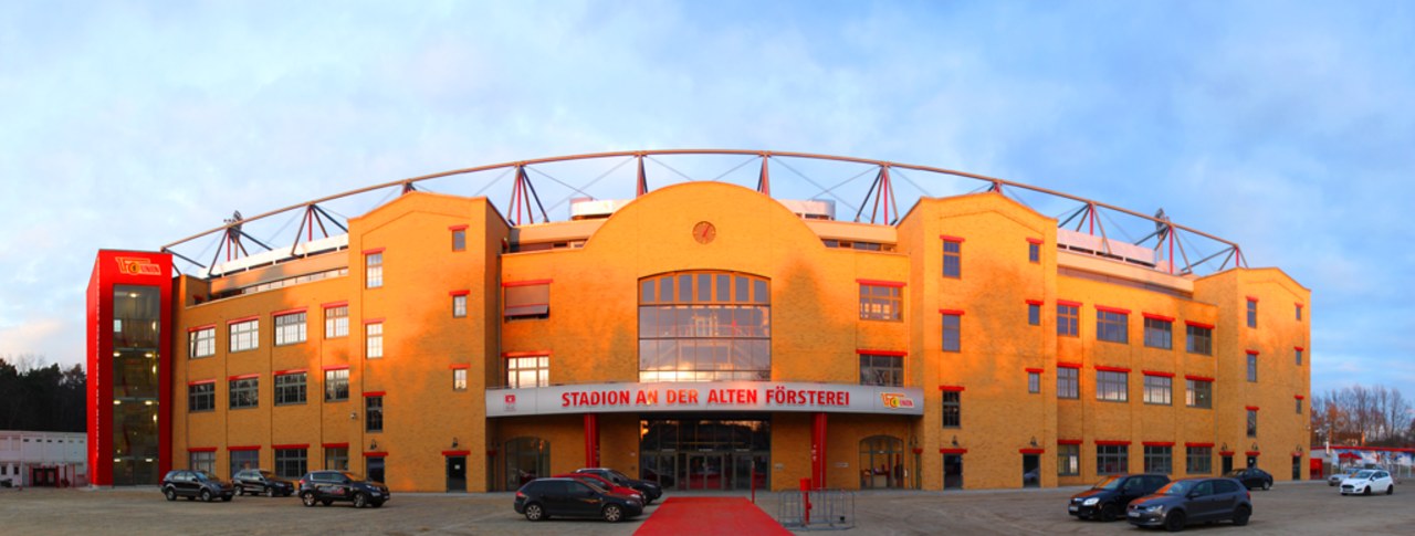 Stadion An der Alten Försterei in Berlin-Köpenick, Heimspielstätte des 1. FC Union Berlin