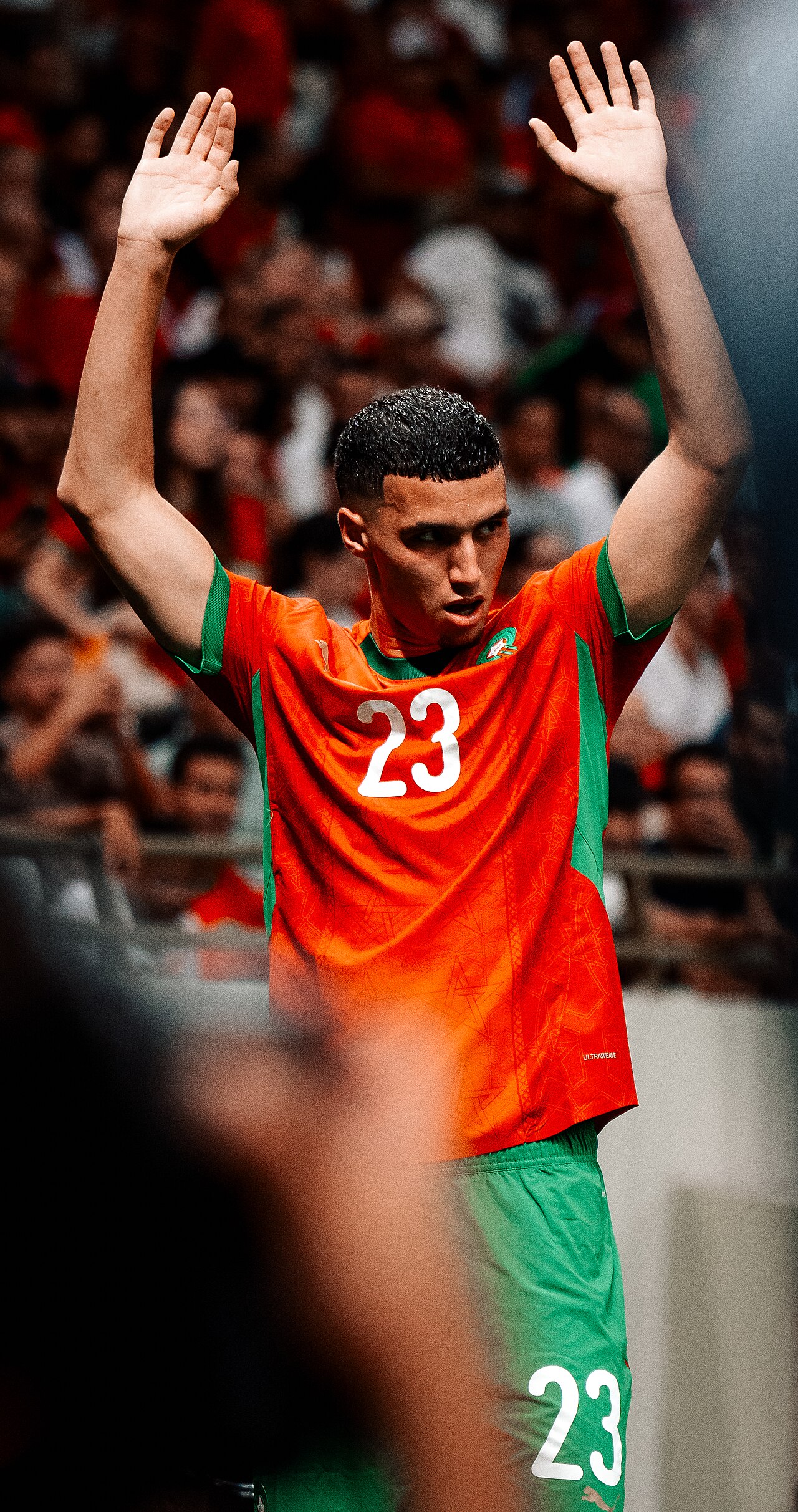 Bilal El Khannouss im Trikot der marokkanischen Nationalmannschaft während des Spiels gegen den Niger im Stade Moulay Abdellah in Rabat.