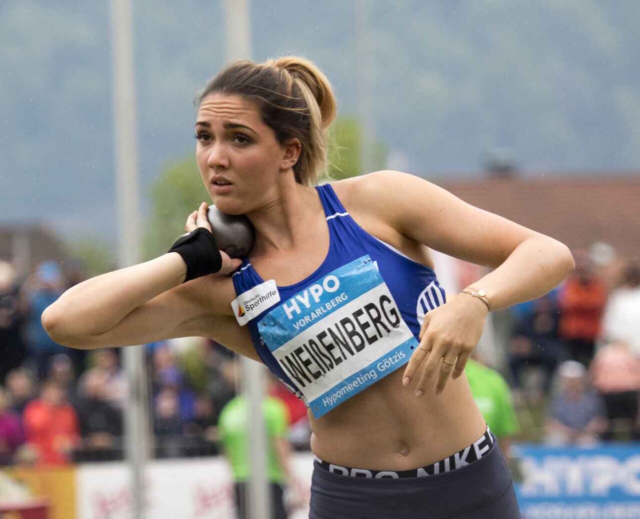 Sophie Weißenberg beim Kugelstoßen des Hypo-Meetings Götzis 2019