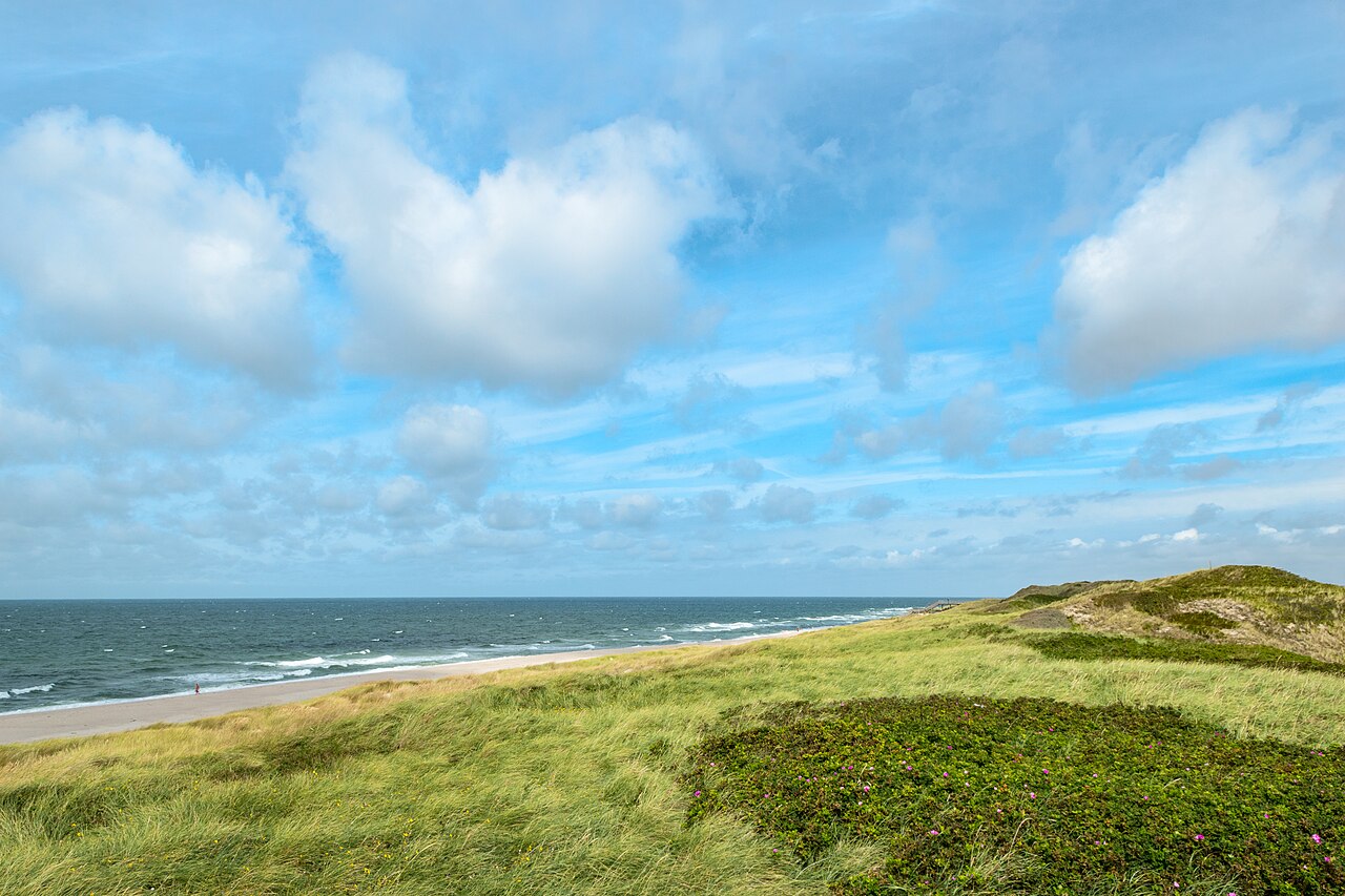 Blick auf den Nordseestrand der Insel Sylt, Schleswig-Holstein.